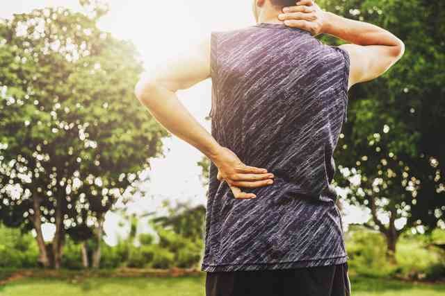 why does my back hurt after running?