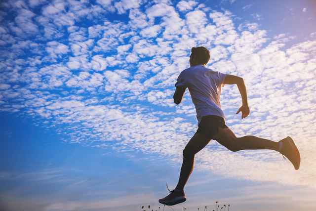 how to train to run a mile