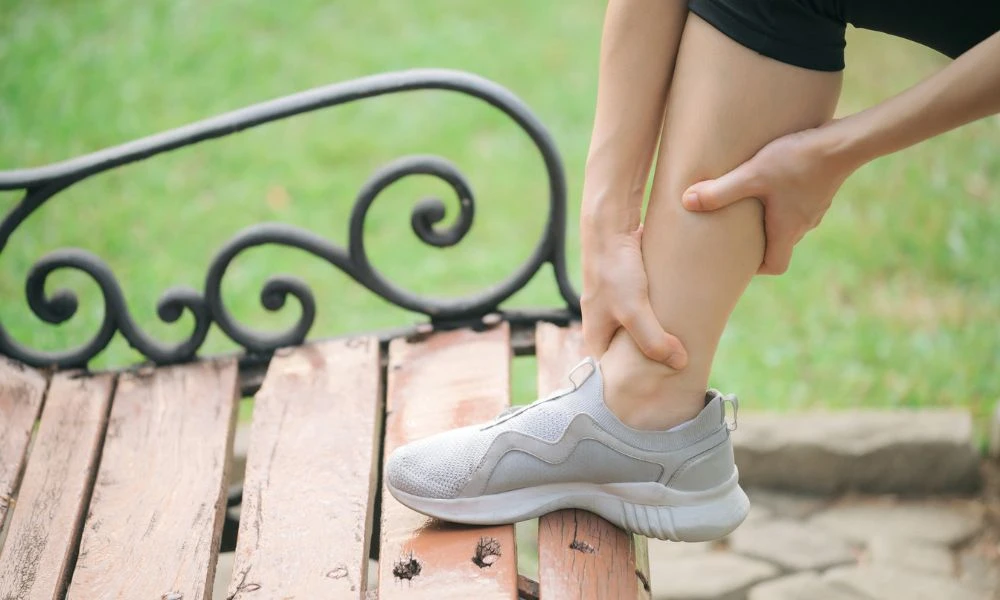 Ankle Pain When Running: Causes, Prevention, and Treatment 1 Ankle Pain When Running