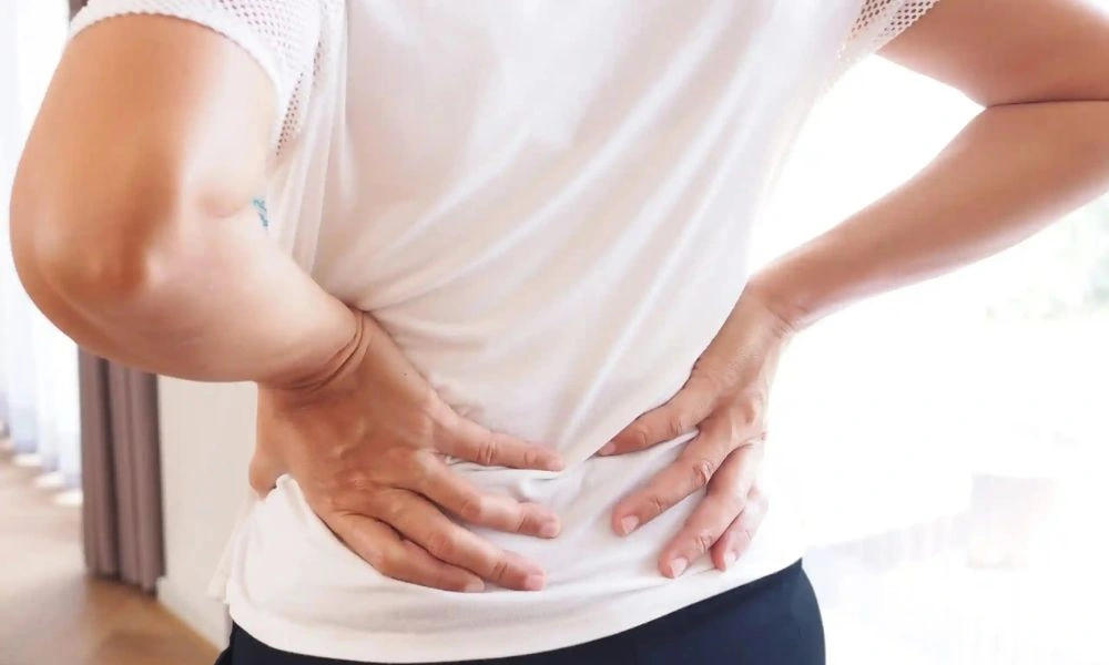 Why Does My Back Hurt After Running? Common Causes 1 1000x60035 ezgif.com jpg to webp converter